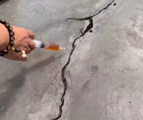 清远混凝土裂缝修补技术详解​